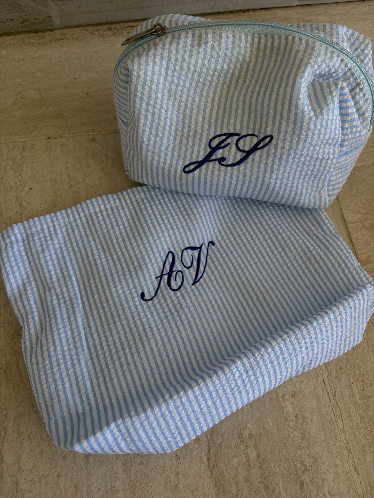 2 pcs striped makeup bags