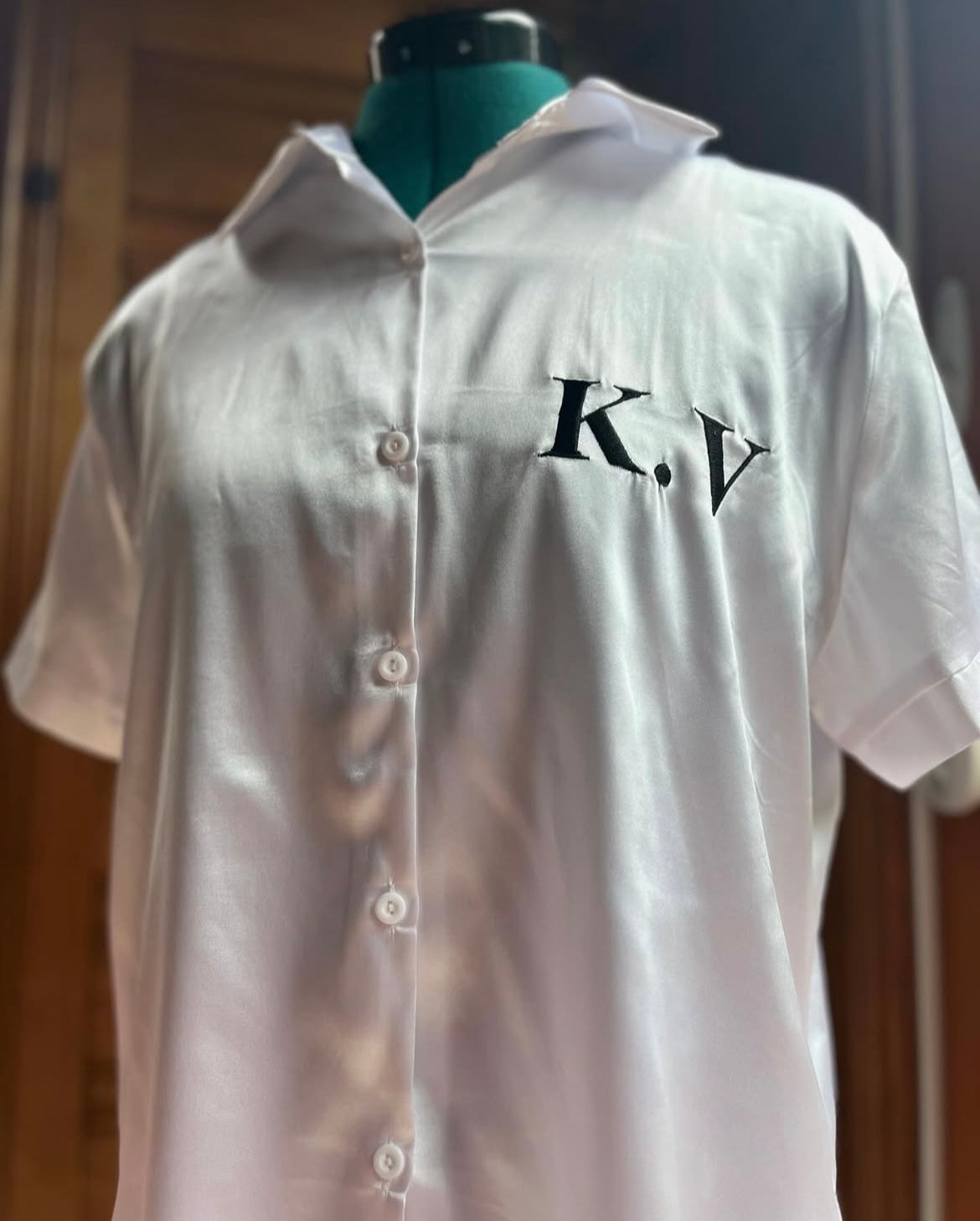 Custom embroidered silk bridal set
